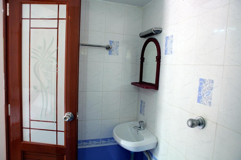 Das Residency Bed & Breakfast Kochi Екстериор снимка